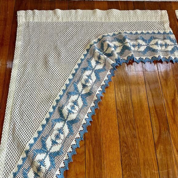 Vintage Cottagecore Blue and Cream Lace Ruffled Window Valances set of 2 - Picture 4 of 14